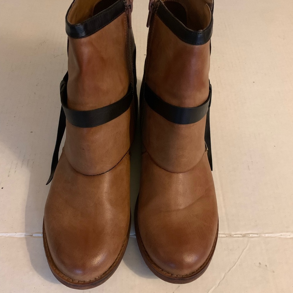 Women’s ankle boots